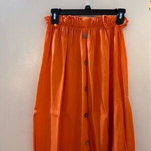 Orange midi skirt - bought at boutique in France! 🇫🇷